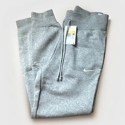Nike Women’s Gray Phoenix Jogger High Rise Standard Fit High Rise Size Small NWT
