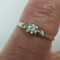 Antique 14k 2 Tone Gold Diamond Ring