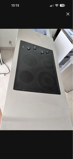 Stainless SteelCounter Top  With cut out for Cook Top