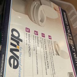 Raised Toilet Seat With Lid 