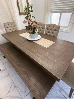 Dinner table set