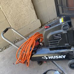Husky 8 Gallon Air Compressor
