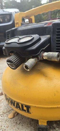 Dealt Air Compressor