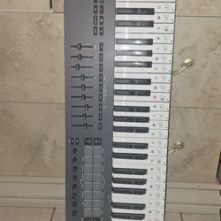 Novation FLKEY49