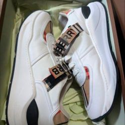 White Burberry steppas  Sneakers With Box 