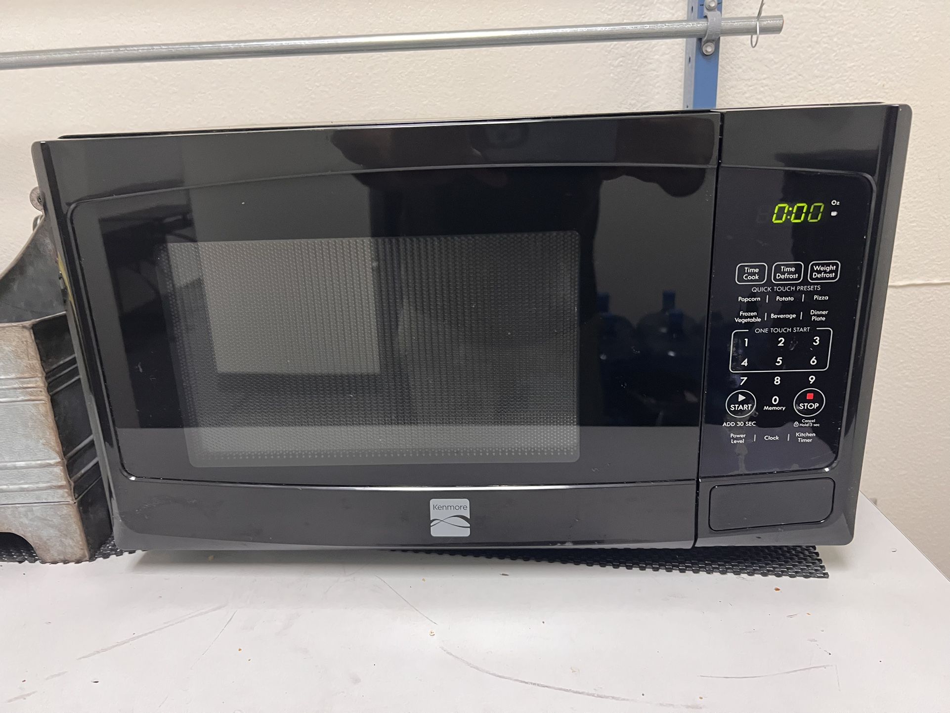 Kenmore Microwave  - .9  CU. Ft., 900 Watts