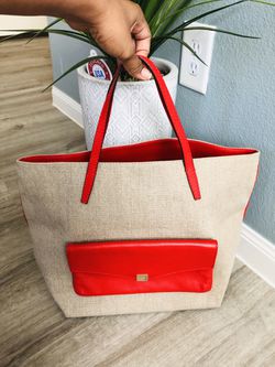 Carolina Herrera tote bag for Sale in Houston, TX - OfferUp