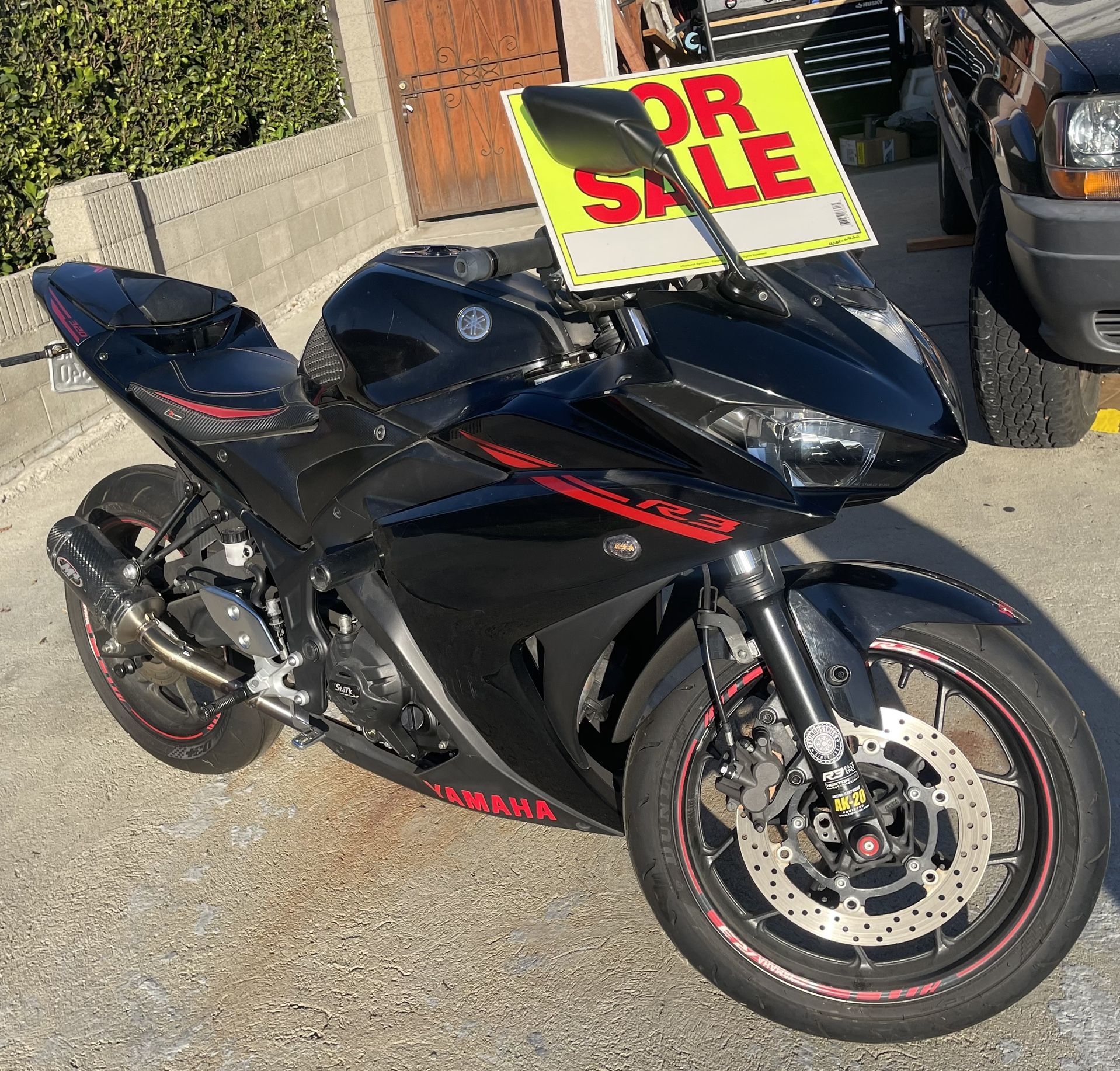 2015 Yamaha R3