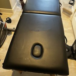 Massage Table 