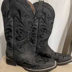 Women’s Boots 