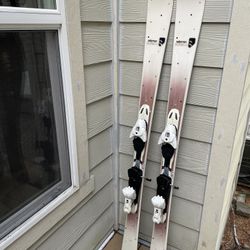 Salomon Bamboo 151cm  Skis  With Salomon Z10 Bindings