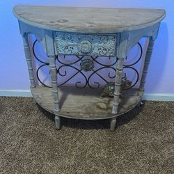 Half Entry Table