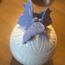 Candle With Topper (new) (Read ad before messaging) 