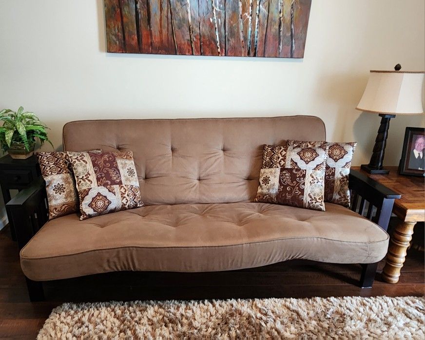 Futon Excellent Condition