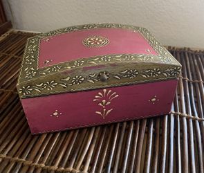 Pier one jewelry box