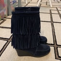 Minnetonka 2 Layer Fringe Boot