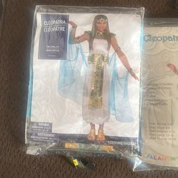 Costumes