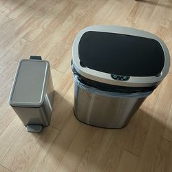Small Trash Can for bathroom or office