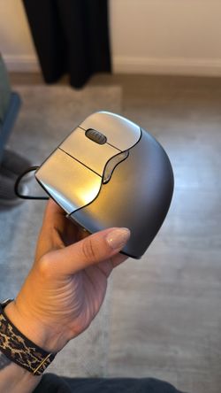 Left Handed Mouse