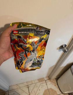 LEGO Hero Factory XT4 Sealed
