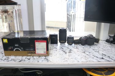 Nikon D5600 Camera with 18-55mm & 70-300mm Lens Kit - Pre-Owned