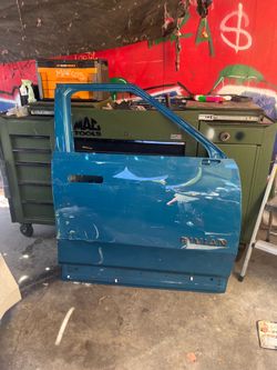 2020 2024 rivian passenger right door