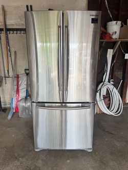 Samsung stainless steel French door refrigerator