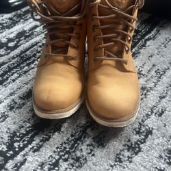 Women’s Size 9 Timberland Boots 
