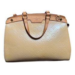Louis Vuitton Vernis Brea MM Handbag