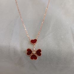 Van Cleef & Arpels Four Leaf Clover Carnelian Pendant Rose Gol Inlaid Zircon Heart Shaped Necklace