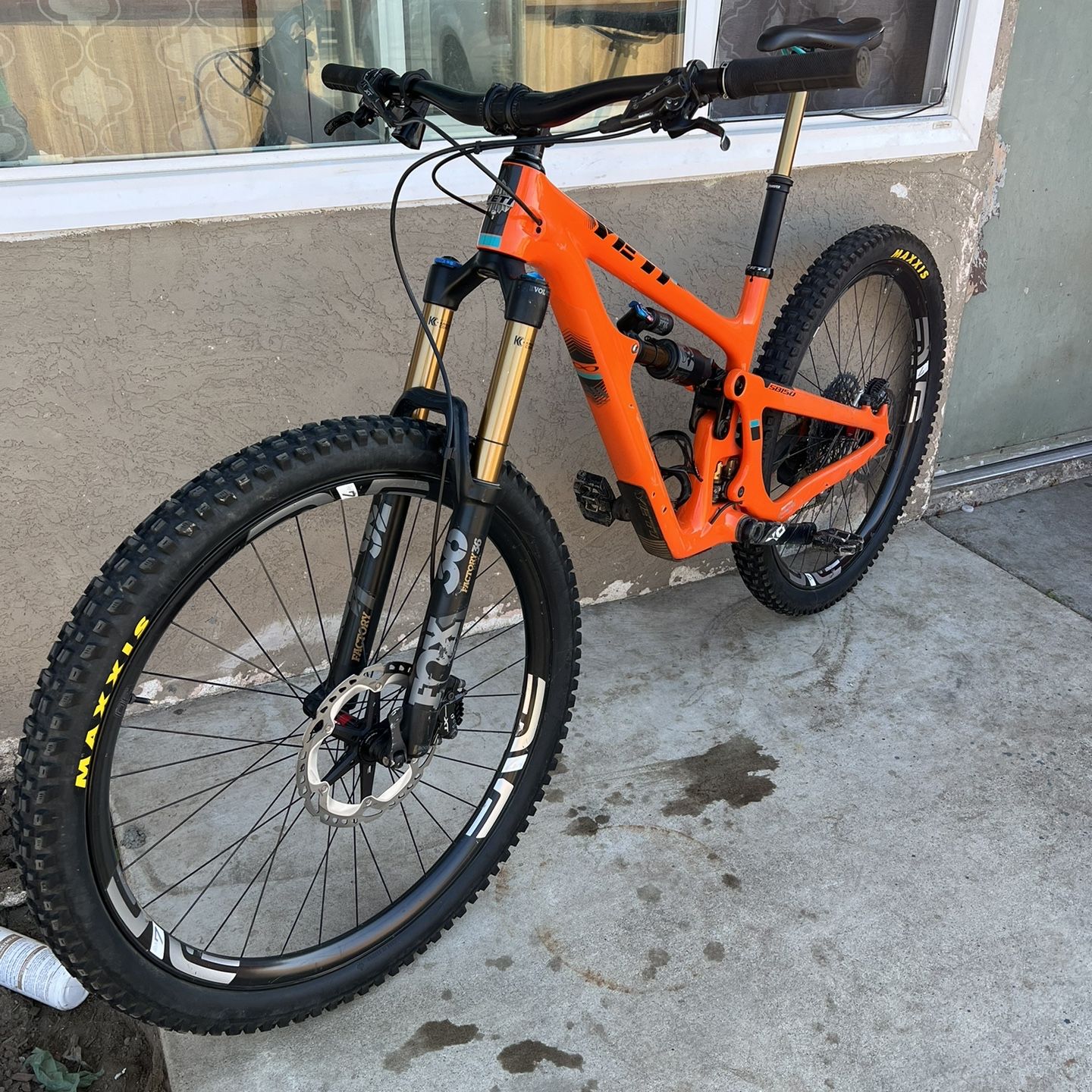 2019 YETI CYCLES SB150 CARBON 29 for Sale in Santa Maria CA OfferUp