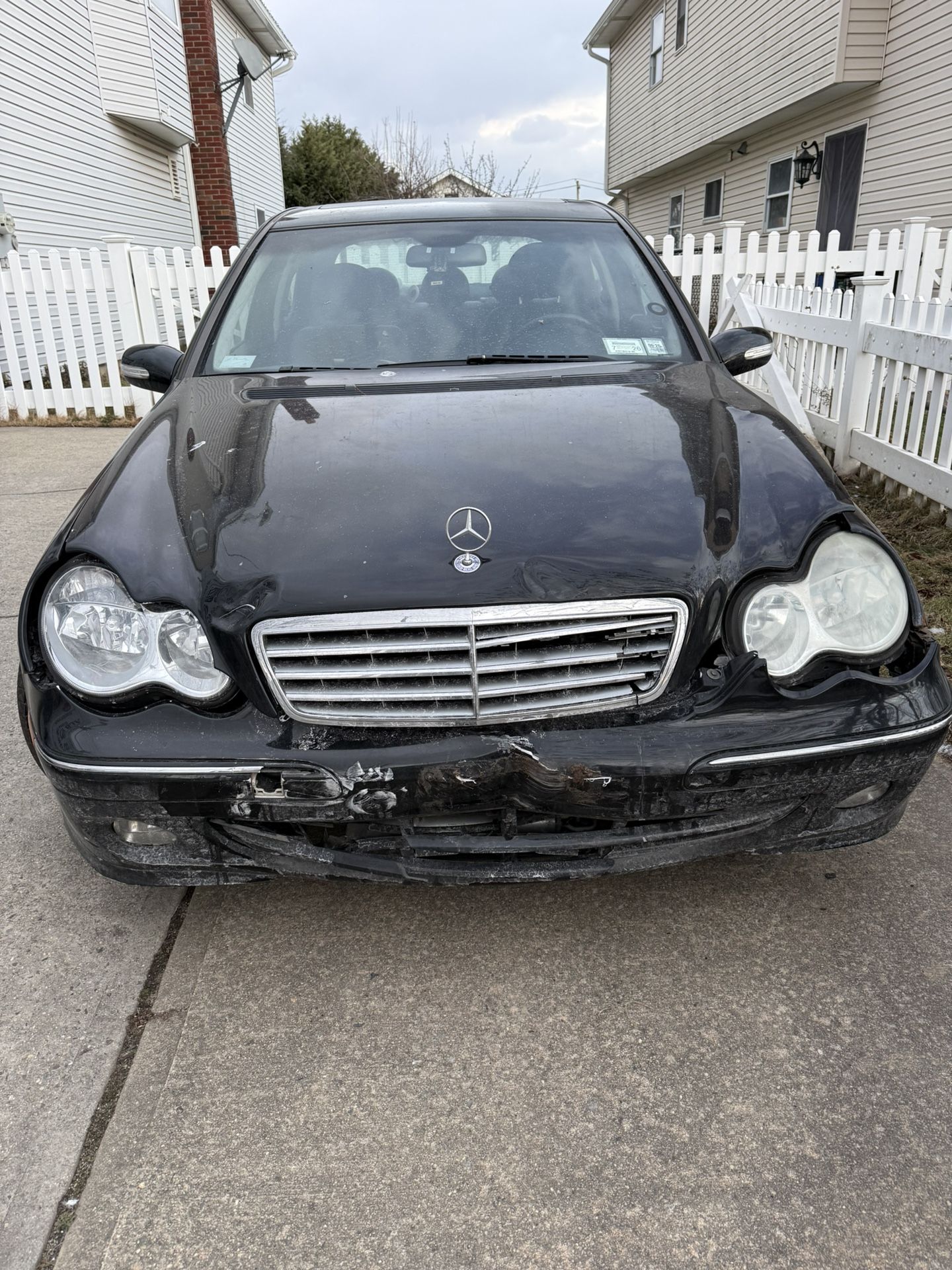 2005 Mercedes-Benz C-Class