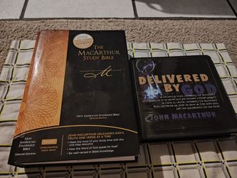 Holy bible the MacArthur study Bible new Americans stand bible + john MacArthur CD delivered by God
