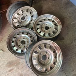 Classic Mustang Rims(4) Nice