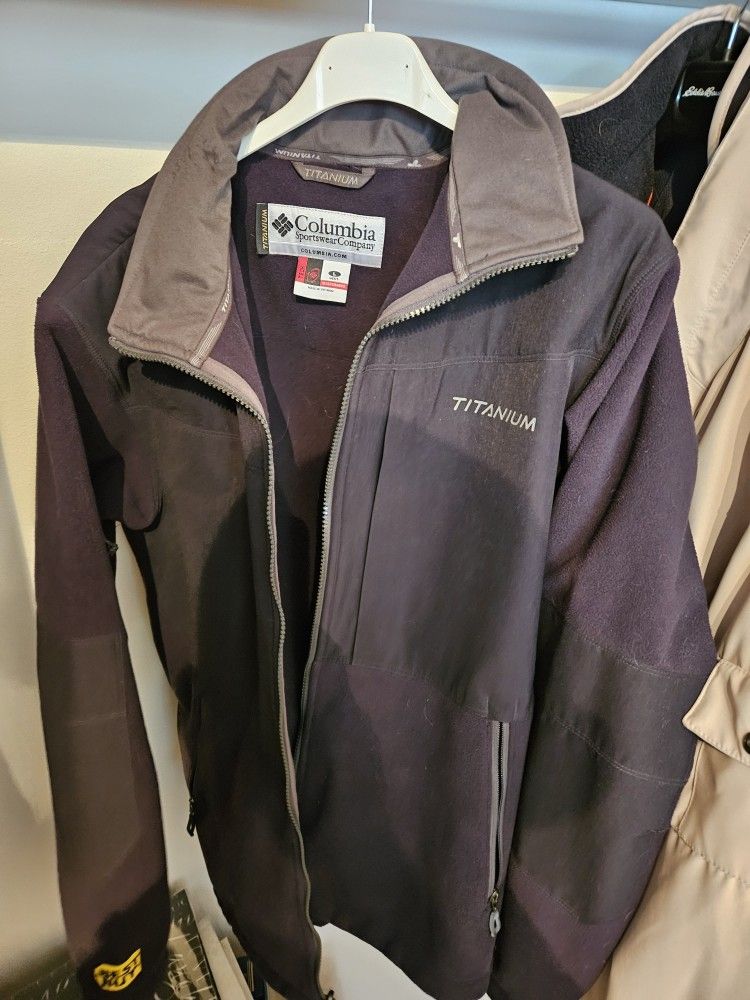 Columbia Rain Resistant Jacket