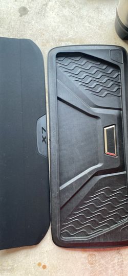 BMW X7 mat and cargo cover