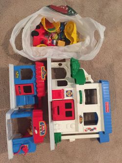Little people set