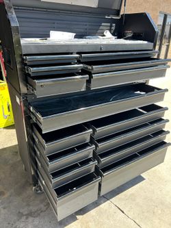 Husky.
Tool Storage 52 in. W x 20 in. 15 drawers D Heavy Duty Rolling Tool Chest Combo in Matte Black