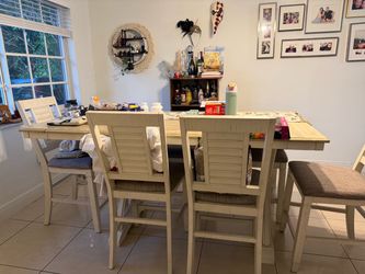 Dining set
