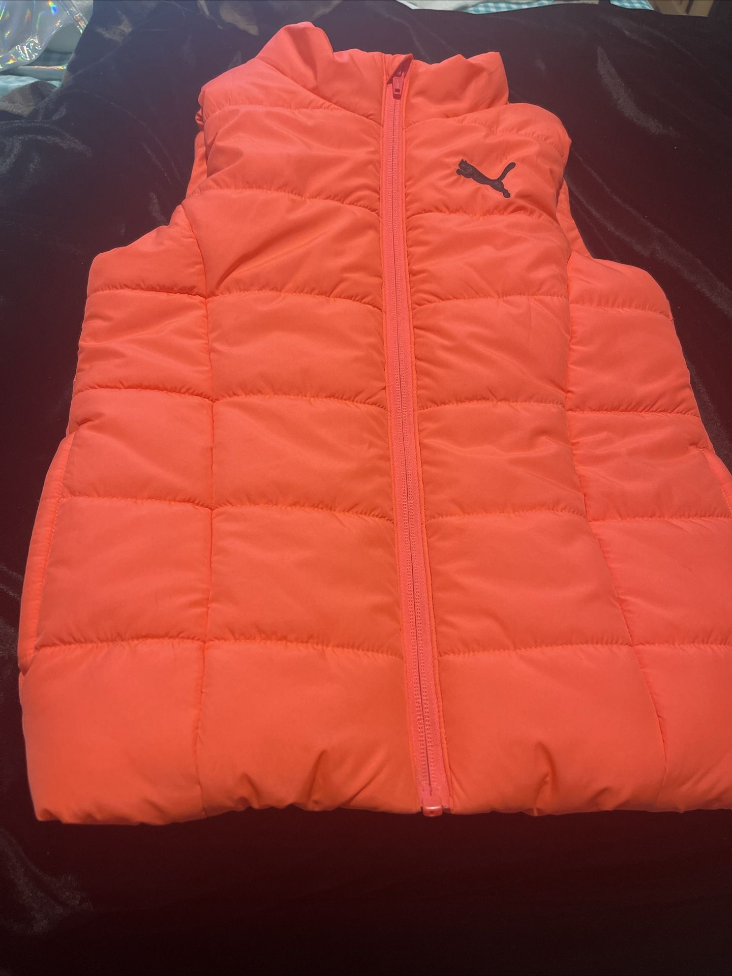 NWOT Puma Girl’s Size 5-6 Bright Coral Puffer Vest