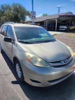 Toyota sieena 2006