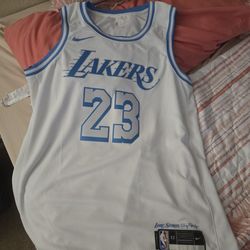 Lakers Rare Color Edition Jersey Xl  New