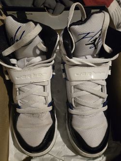 Size 4.5 Jordan's 