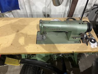 Consew Sewing Matching With Table