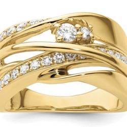 14K Fancy Wide diamond Ring Size 7 0.628CT