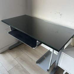 IKEA MALM DESK 