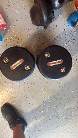 2x 50 lb dumbbells (a set)