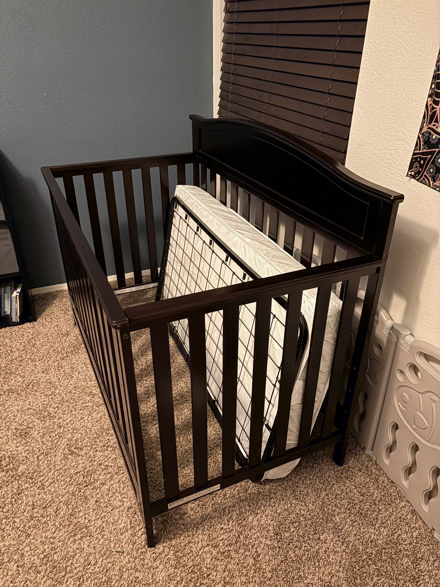 Free Crib