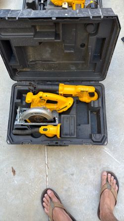 Dewalt 18v combo set missing drill