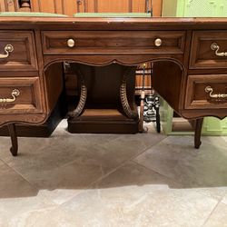 French Provincial Desk 